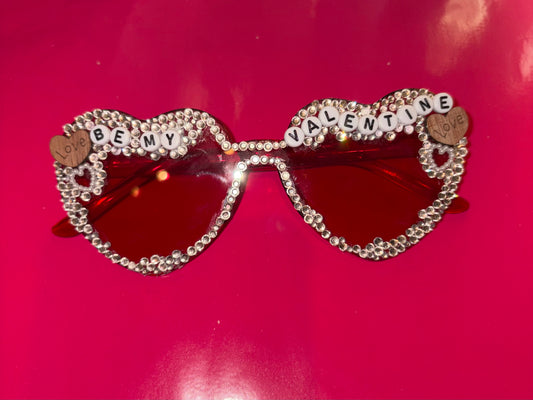 Rhinestone Valentine‘s glasses ￼