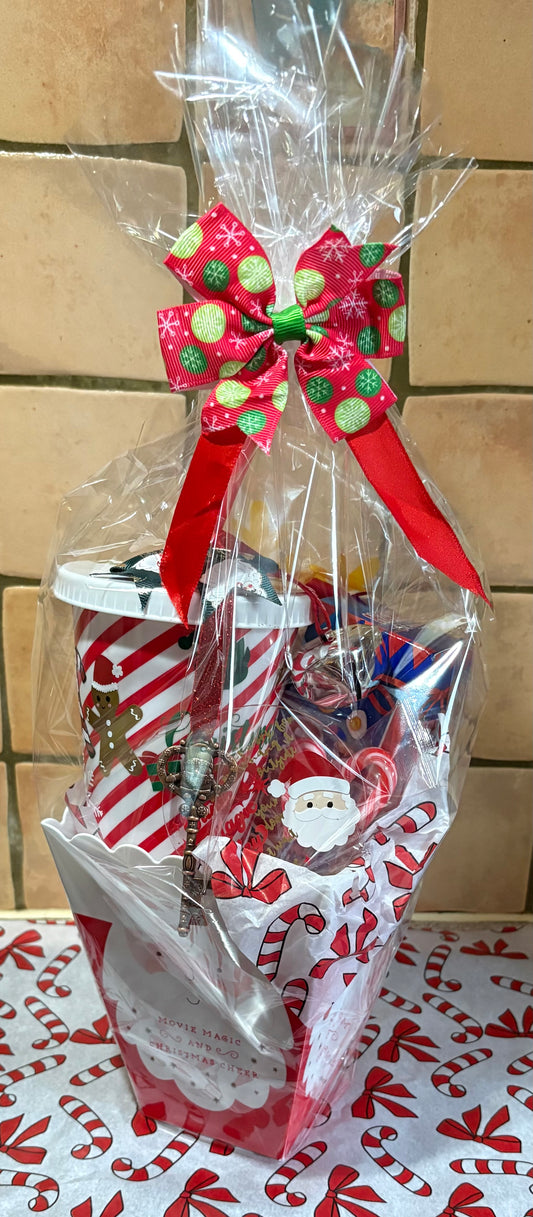 Santa’s Magical treat box.🎅🏻✨